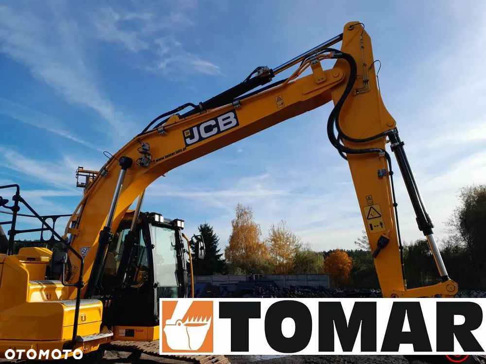 JCB 150X  HD 2021R 17 TON - 18
