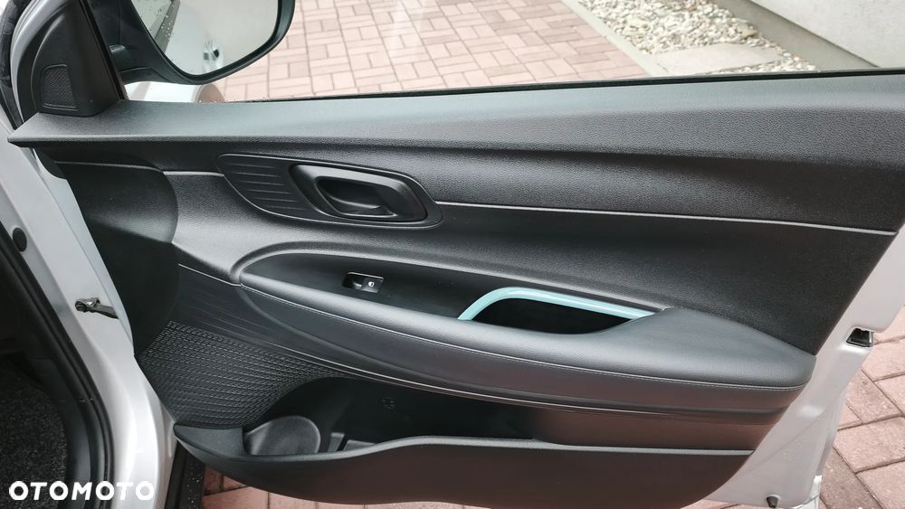 Hyundai Bayon 1.0 T-GDI 48V-Hybrid DCT Prime - 15
