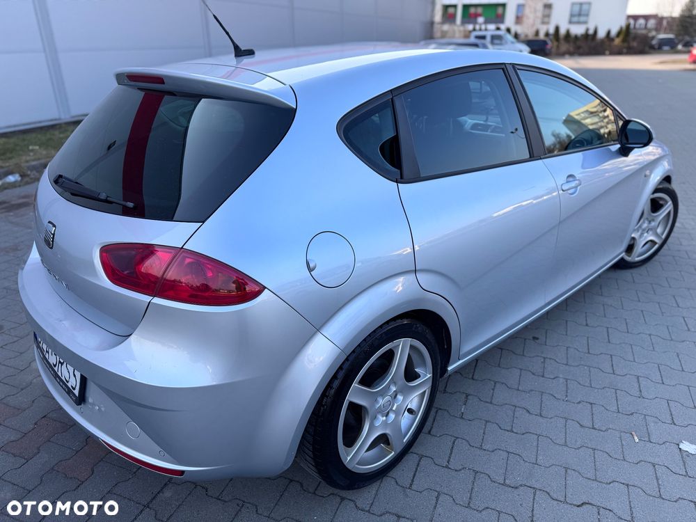 Seat Leon 2.0 TDI DPF DSG Sport - 3