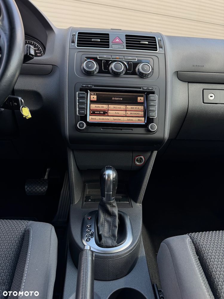 Volkswagen Touran 1.4 TSI DSG Comfortline - 16