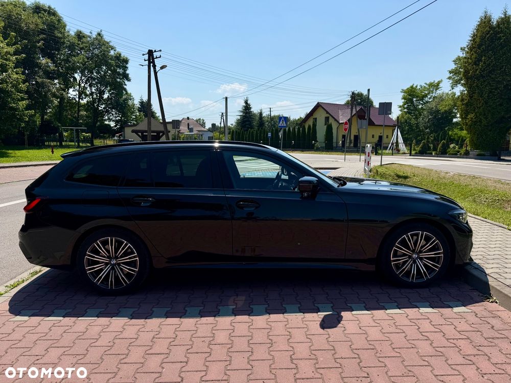 BMW Seria 3 330i M Sport sport - 4