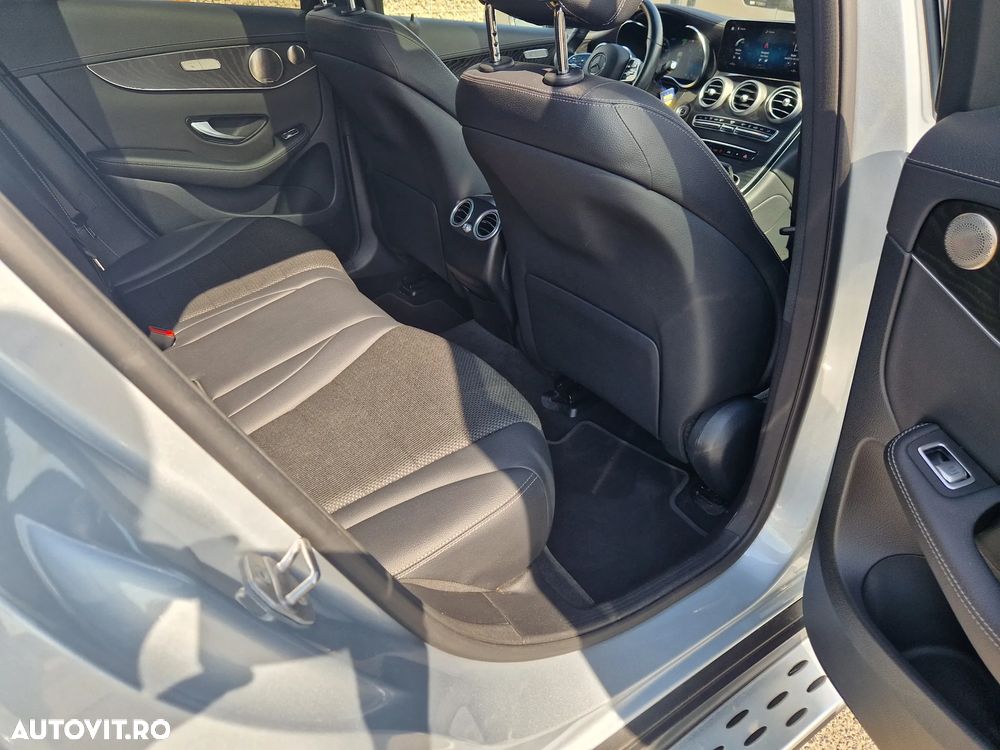 Mercedes-Benz GLC - 8