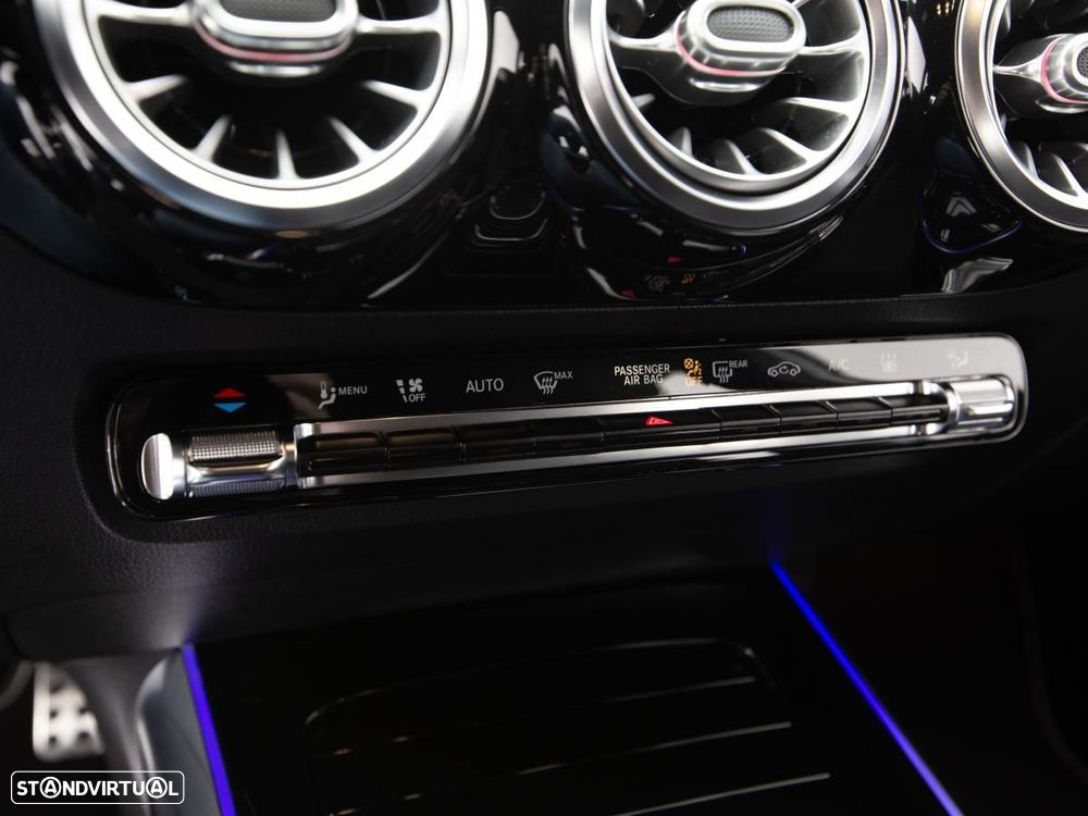 Mercedes-Benz B 250 e 8G-DCT Edition 2020 - 24