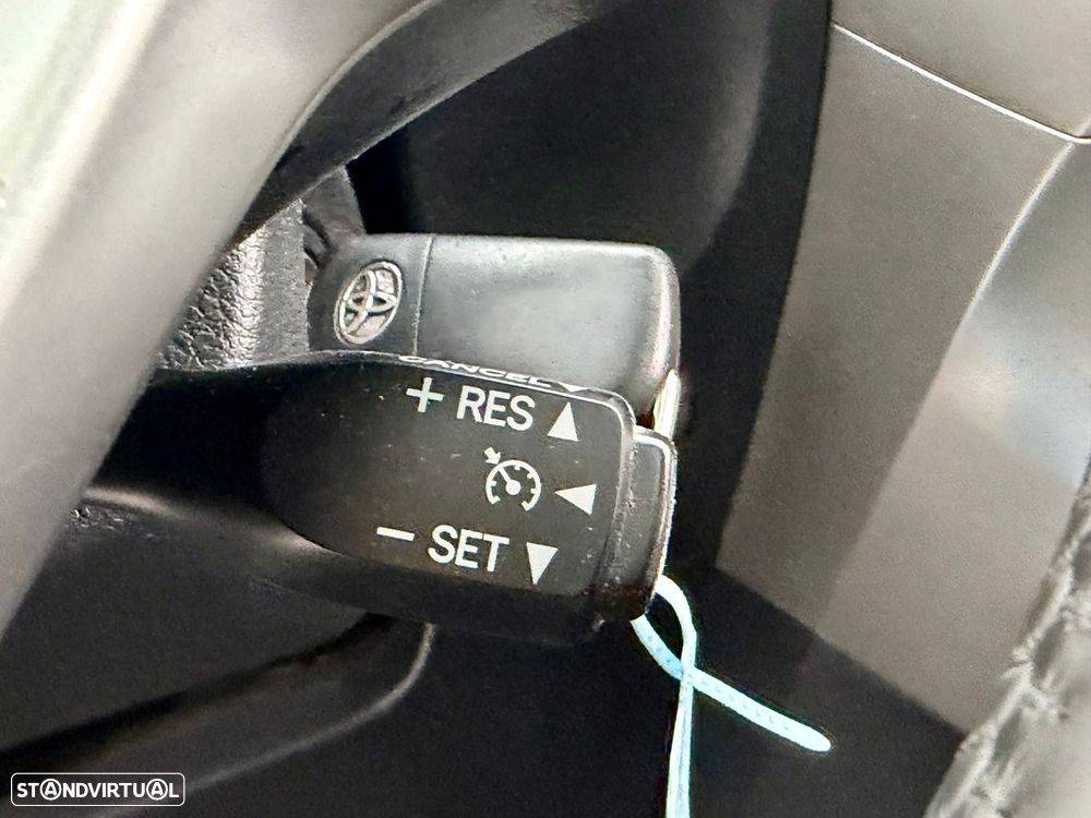 Toyota Verso 1.6 D-4D Exclusive+GPS - 30