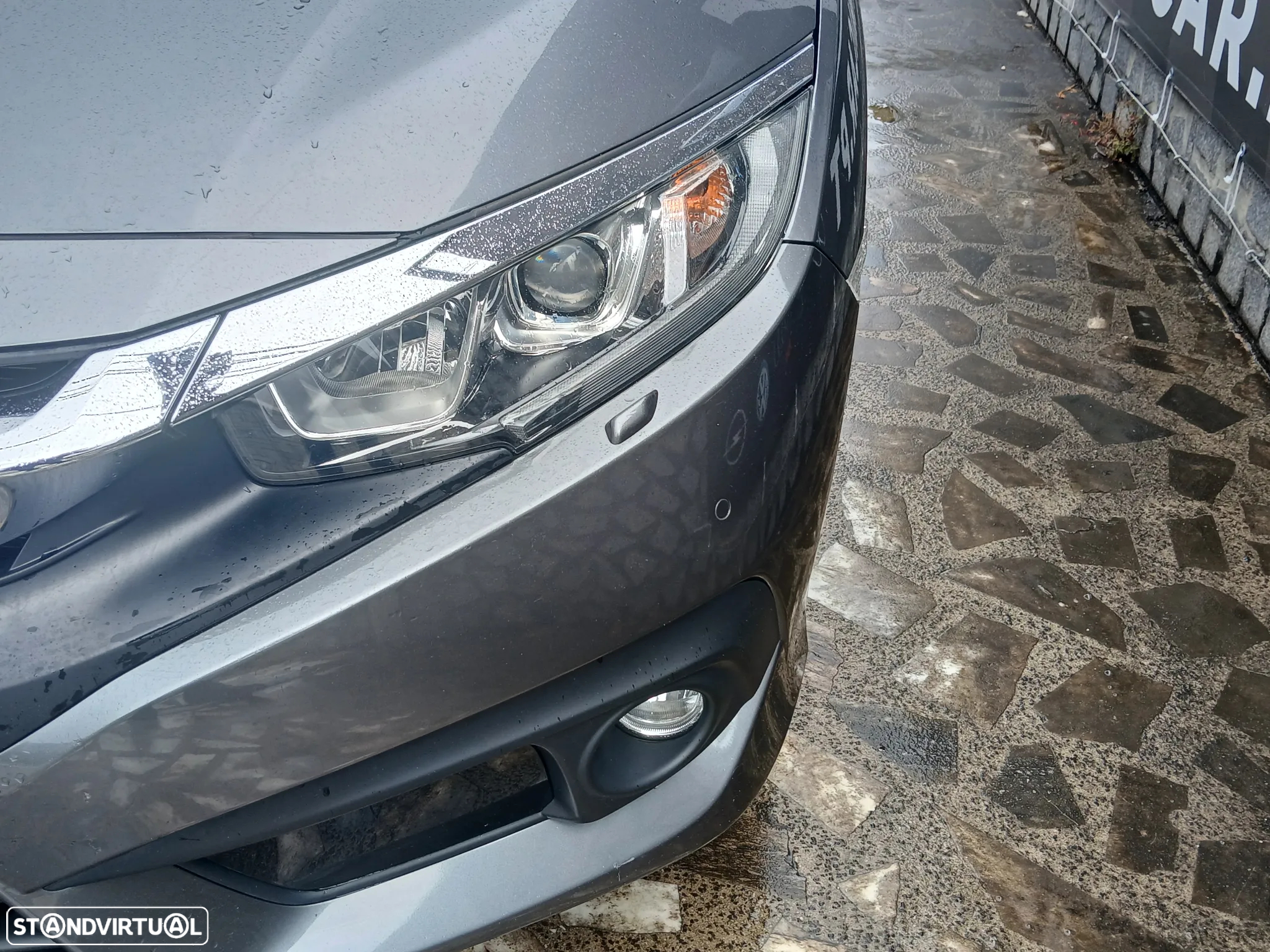 Honda Civic 1.5 i-VTEC Sport - 14