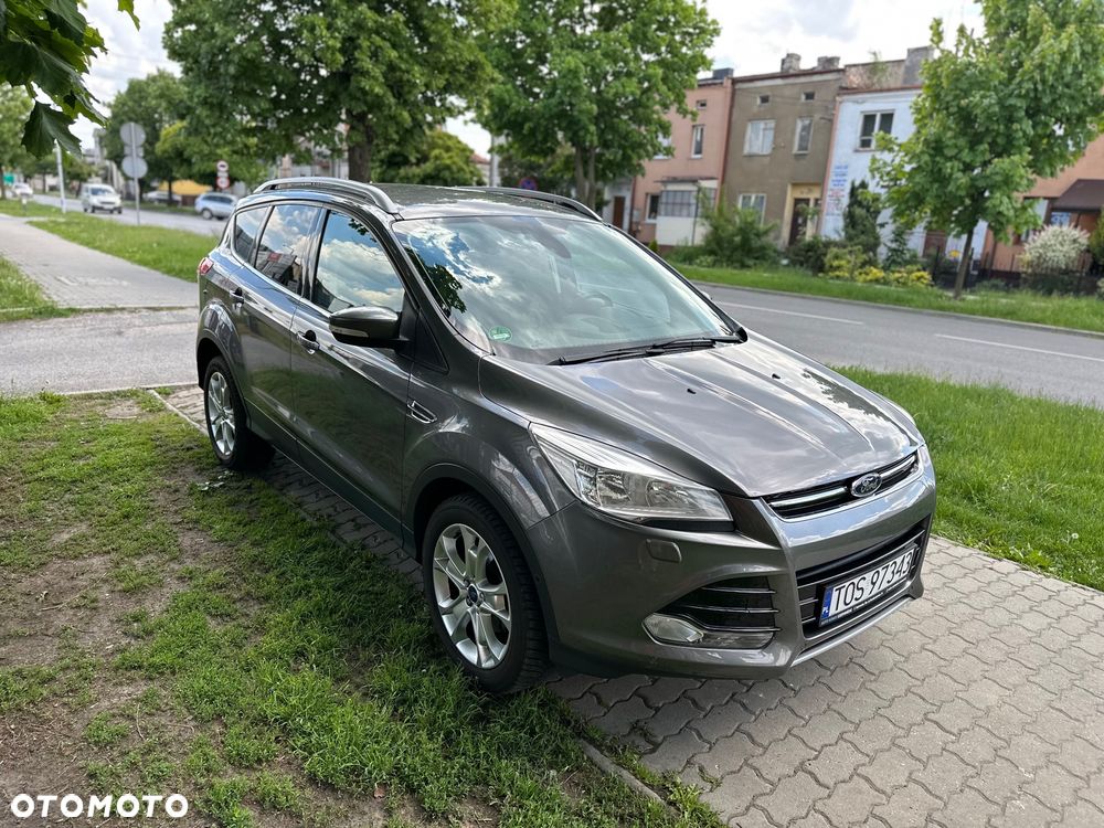 Ford Kuga 1.6 EcoBoost 2x4 Titanium - 1