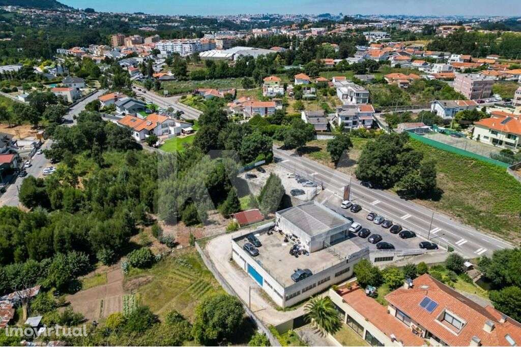 Stand com terreno e Oficina - EN 222 - Avintes - V.N.Gaia - Grande imagem: 2/29