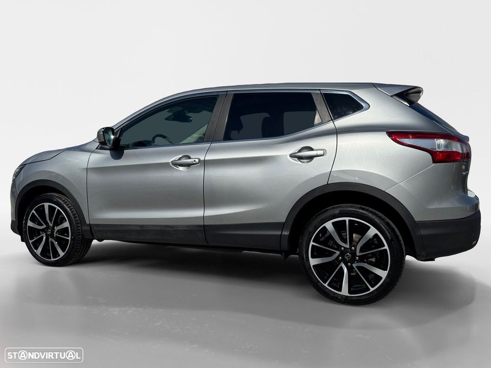 Nissan Qashqai 1.5 dCi N-Connecta 18 - 2