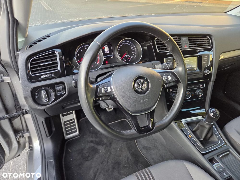 Volkswagen Golf 1.4 TSI BlueMotion Technology Allstar - 16