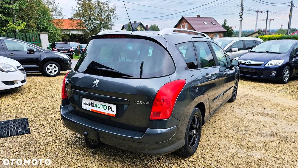 Peugeot 308 1.6 Premium Plus - 15