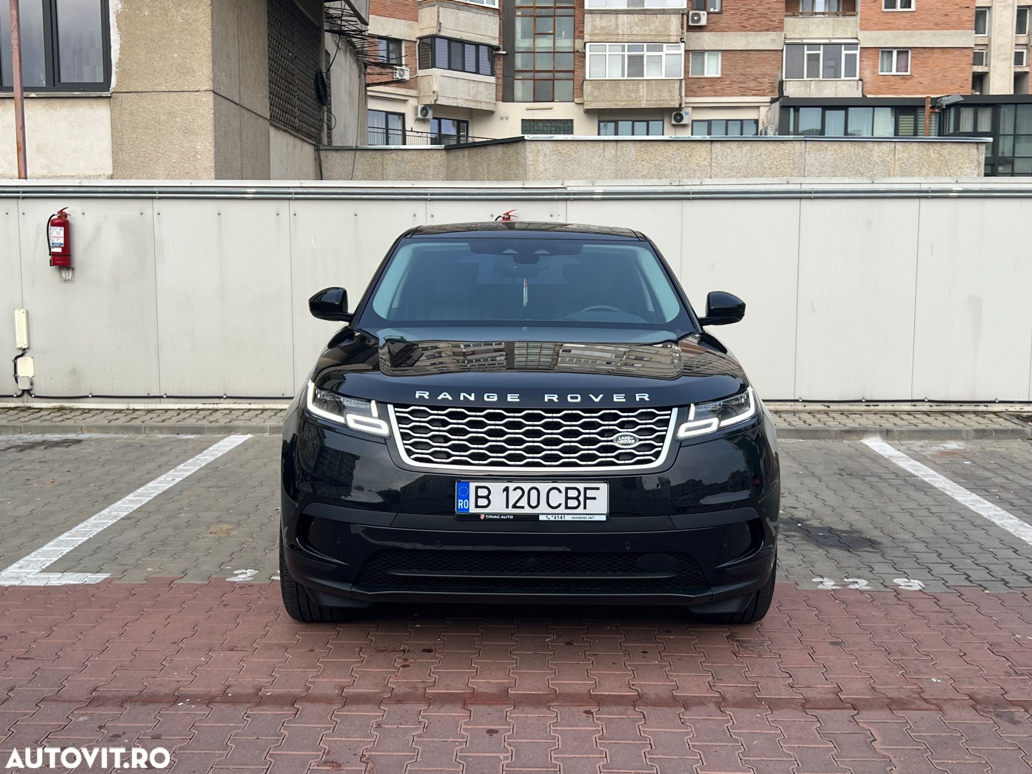 Land Rover Range Rover Velar 2.0 P250 S - 1