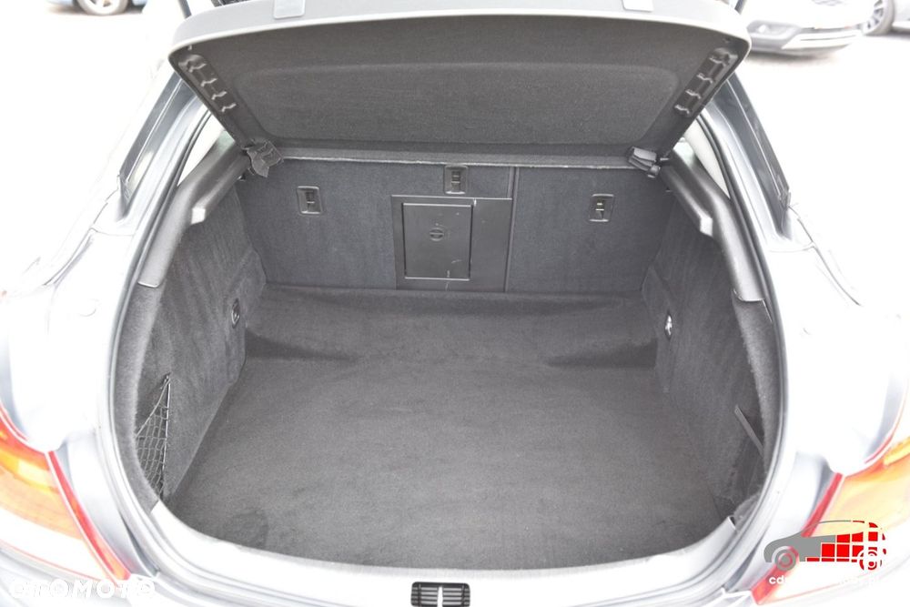 Opel Insignia - 20