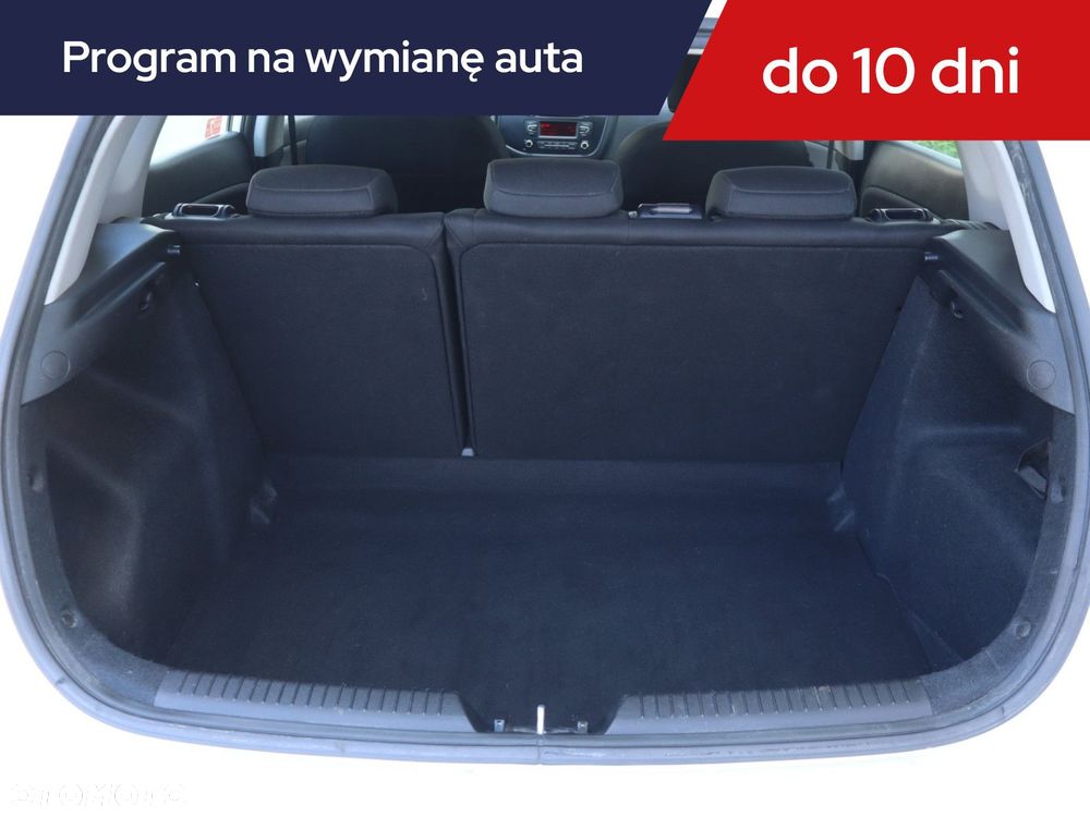 Kia Ceed - 14