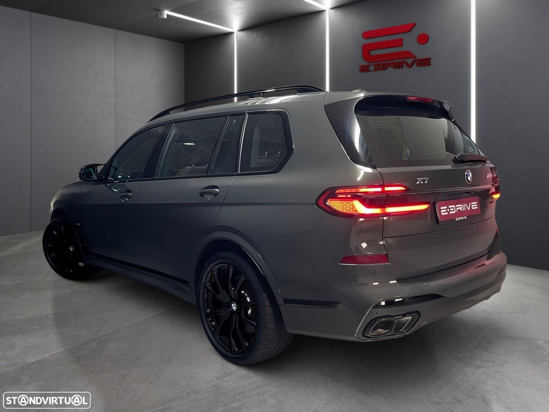 BMW X7 M50i - 10