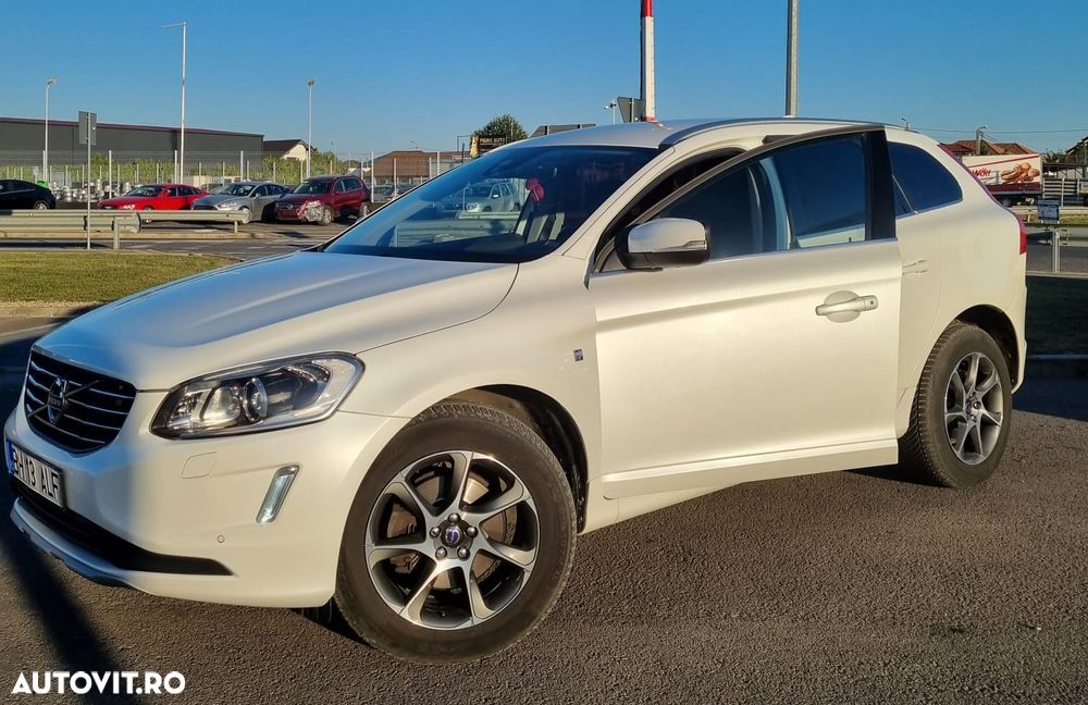 Volvo XC 60 D4 AWD Ocean Race - 2