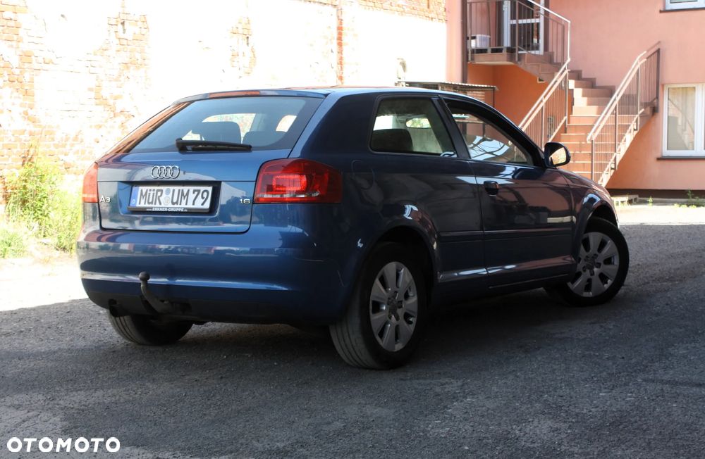 Audi A3 3-drzwiowe 1.6 S line Sportpaket (plus) - 3