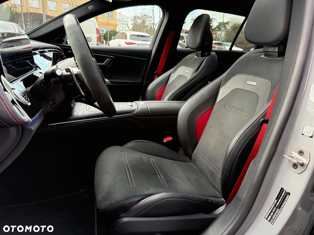 Mercedes-Benz Klasa E AMG 53 4Matic+ AMG SPEEDSHIFT TCT 9G - 17