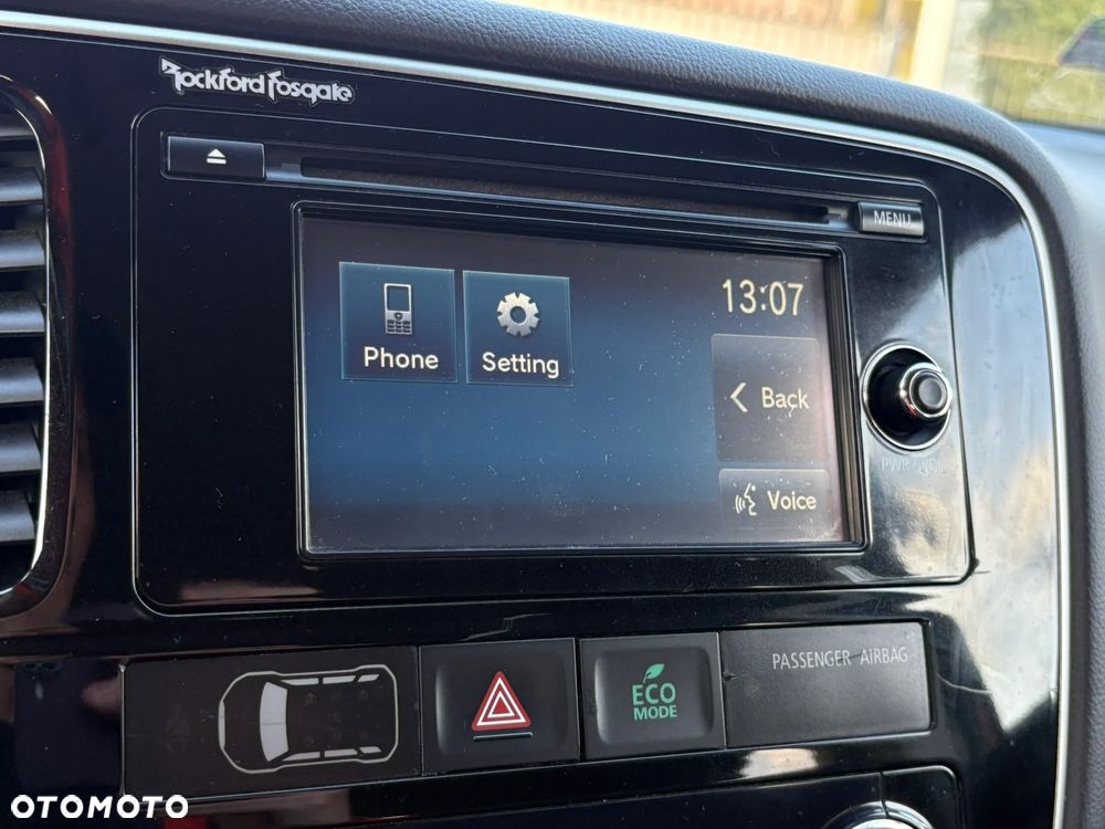 Mitsubishi Outlander 2.0 Intense + CVT - 20