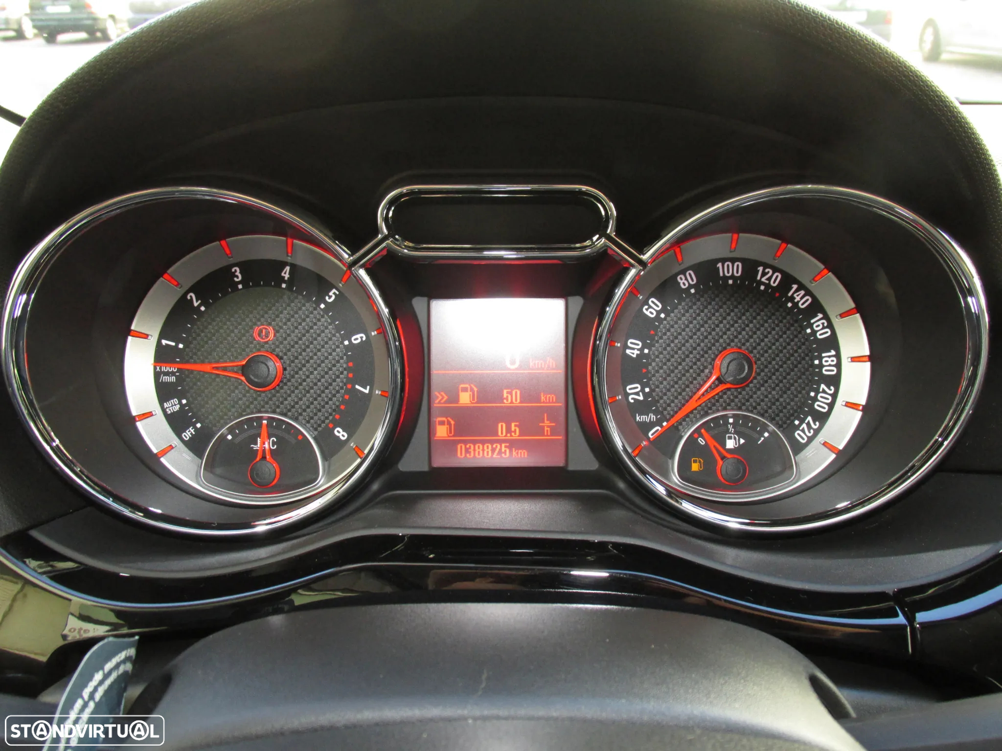 Opel Adam 1.0 T Rocks - 26
