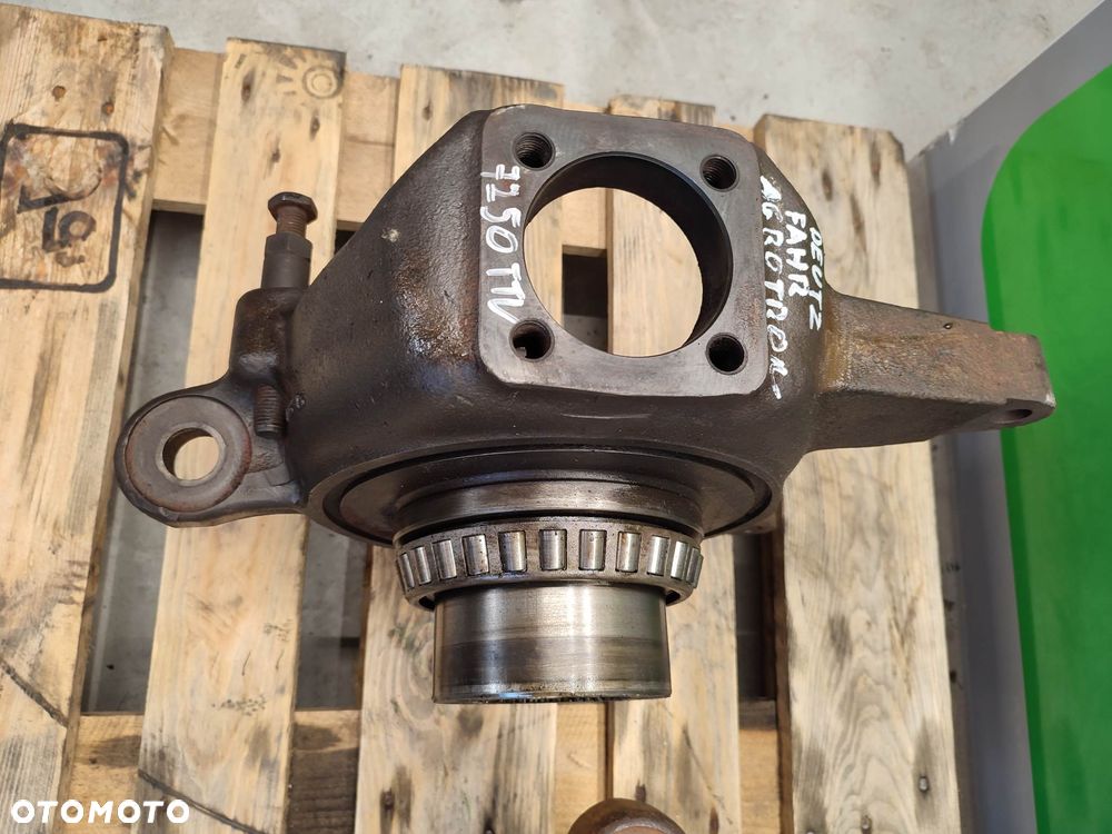 Zwrotnica Deutz Fahr 7250 TTV Agrotron (113 15) - 8