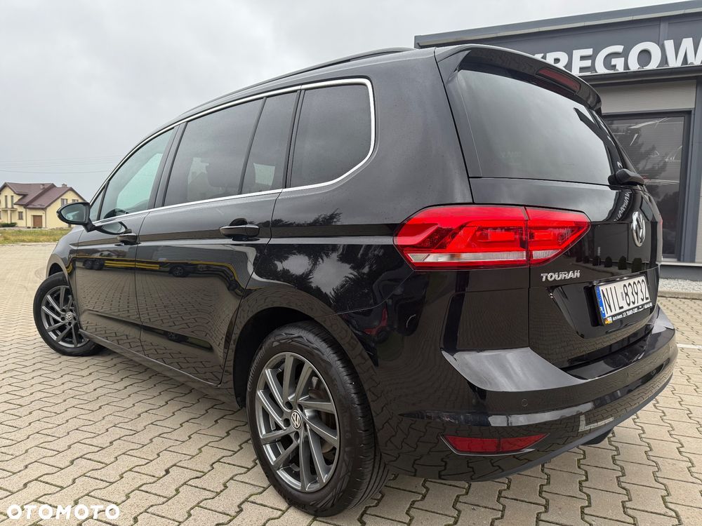 Volkswagen Touran 1.6 TDI BMT SCR Comfortline - 4