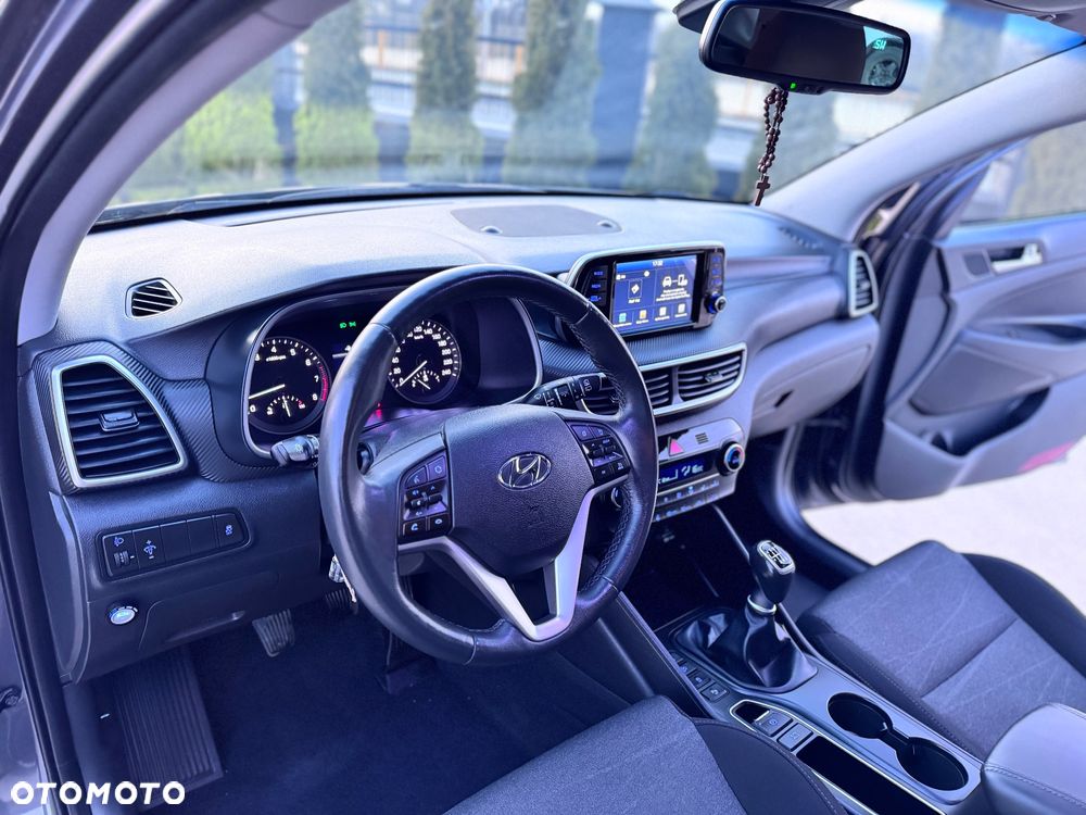 Hyundai Tucson 1.6 GDI BlueDrive Design 2WD - 16