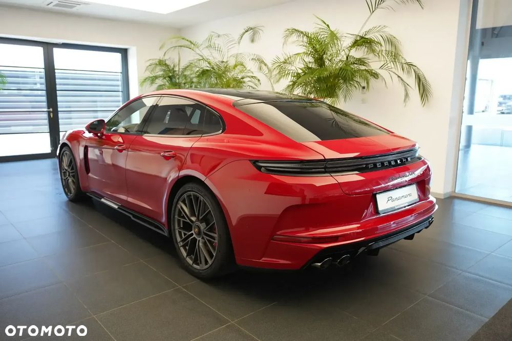 Porsche Panamera - 3