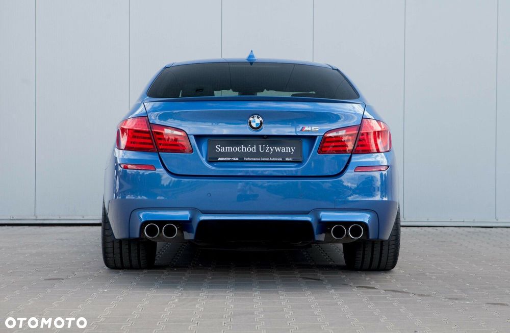 BMW M5 - 9