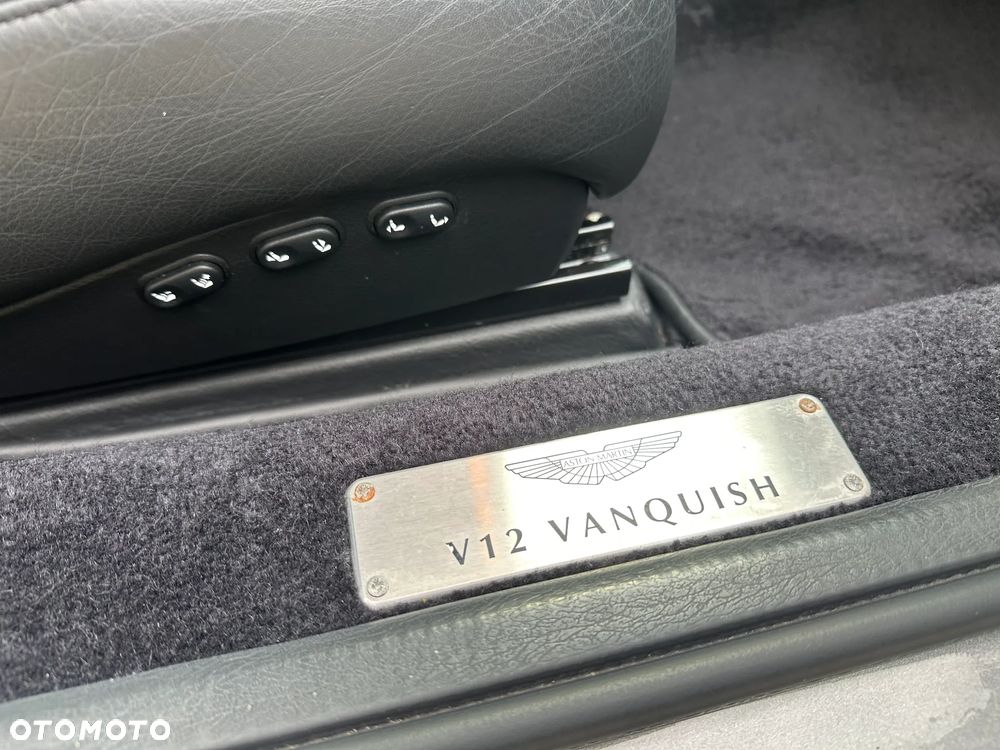 Aston Martin V12 Vanquish - 31