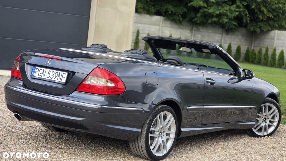 Mercedes-Benz CLK - 2
