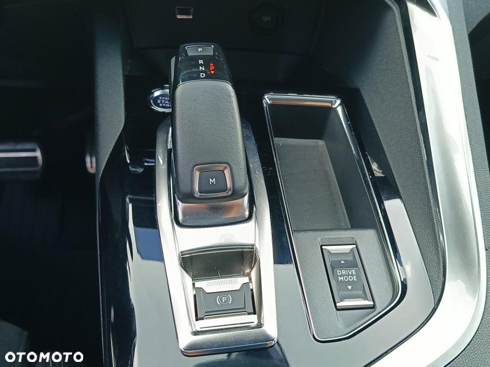 Peugeot 3008 - 16