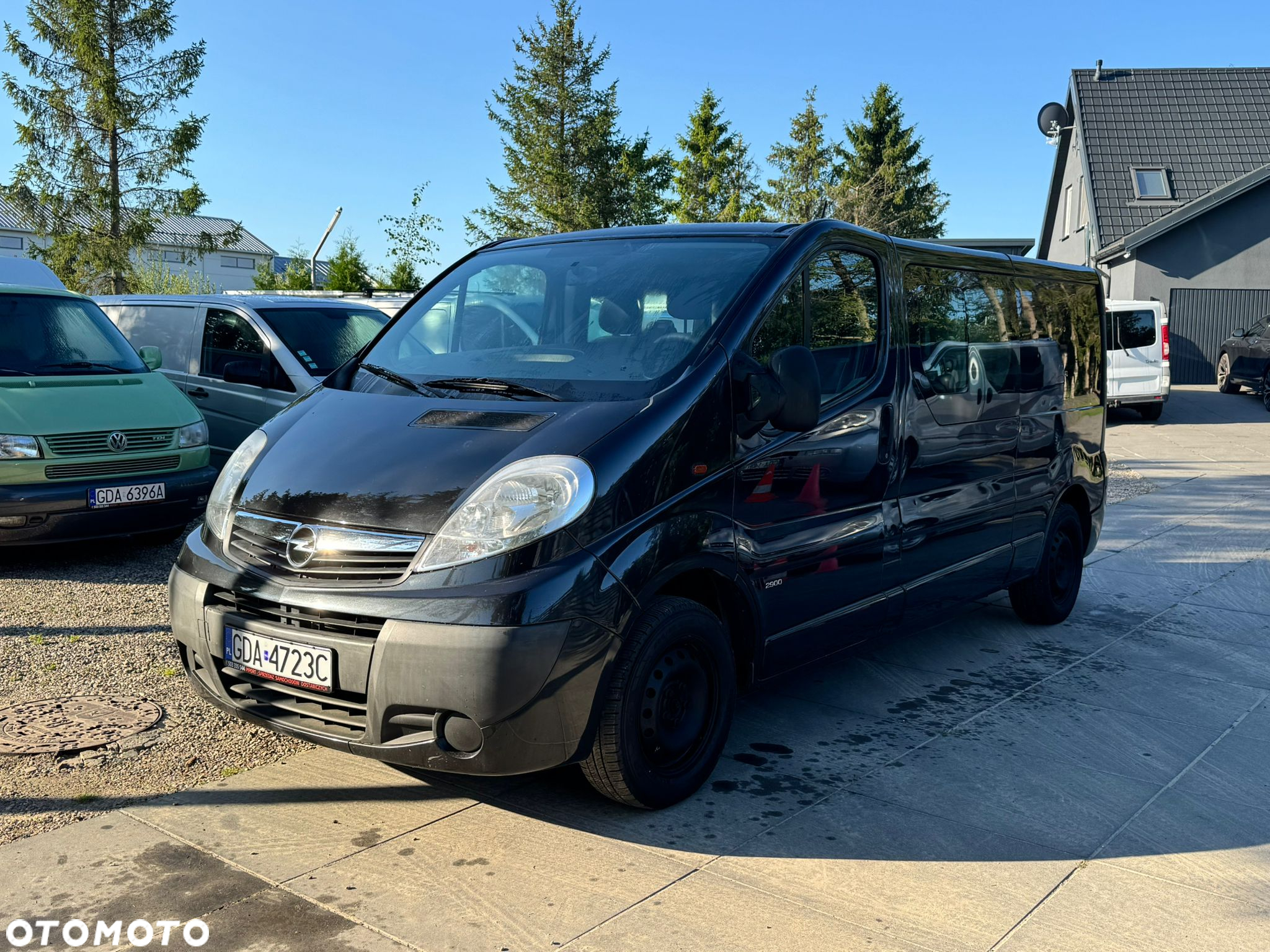 Opel VIVARO LONG BRYGADÓWKA KLIMATYZACJA - 3