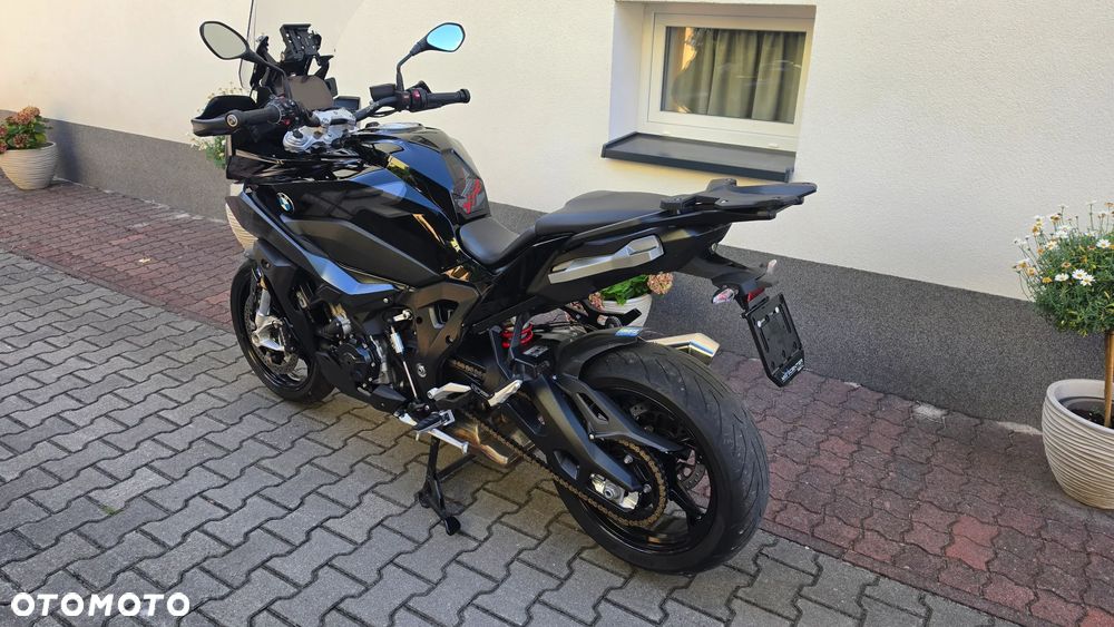 BMW XR - 13