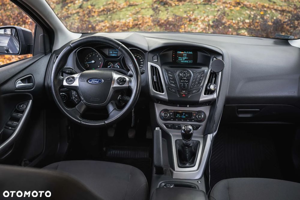 Ford Focus 1.6 Trend - 20