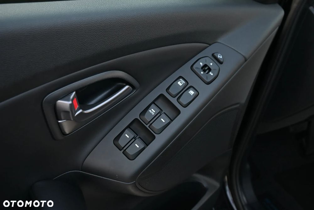 Hyundai ix35 2.0 GDI Premium 2WD - 33