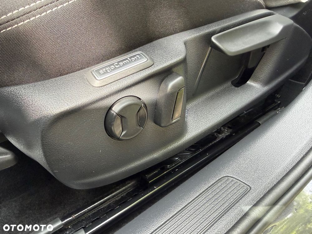 Volkswagen Passat 1.5 TSI EVO Business DSG - 15
