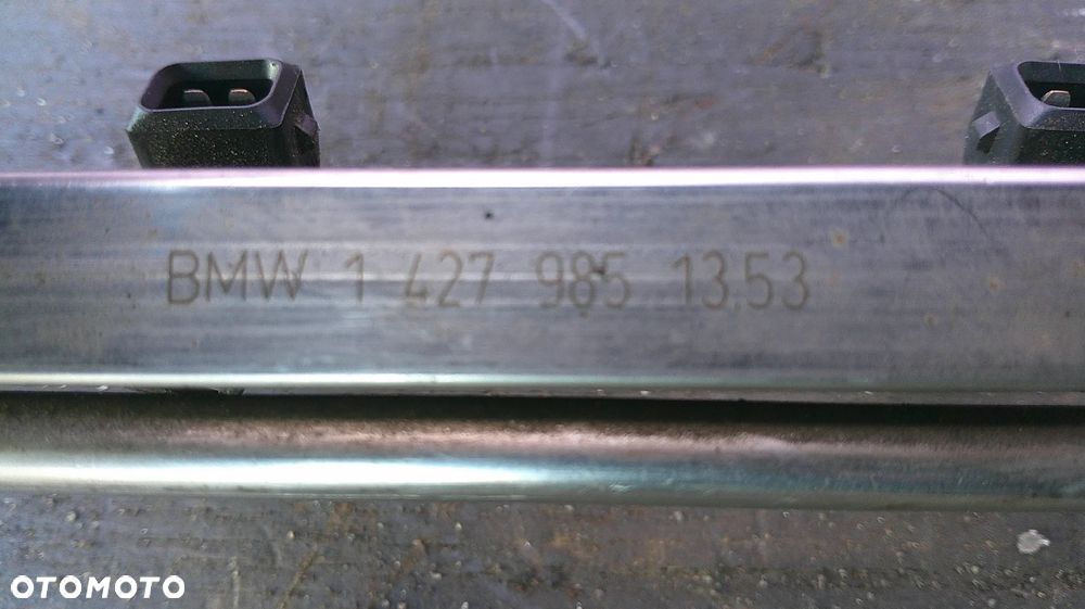 BMW E39 2.0  M52B20 LISTWA WTRYSKOWA - 3
