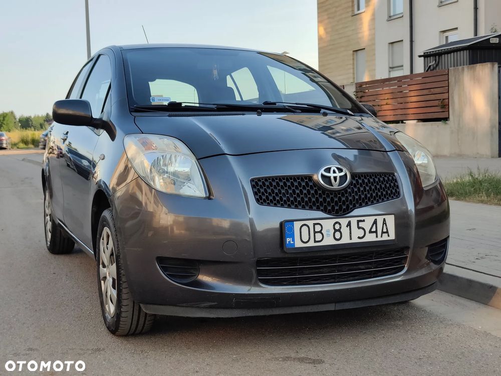Toyota Yaris II (2005-2011) 1.0 Terra A/C, 2008