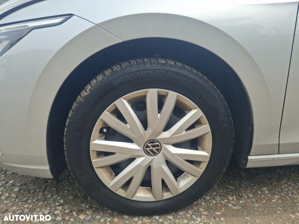Volkswagen Golf - 20