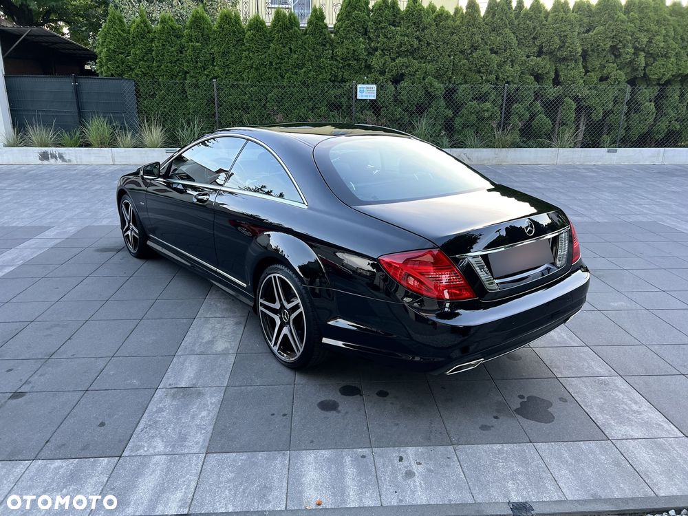 Mercedes-Benz CL 500 4-Matic BlueEff - 16