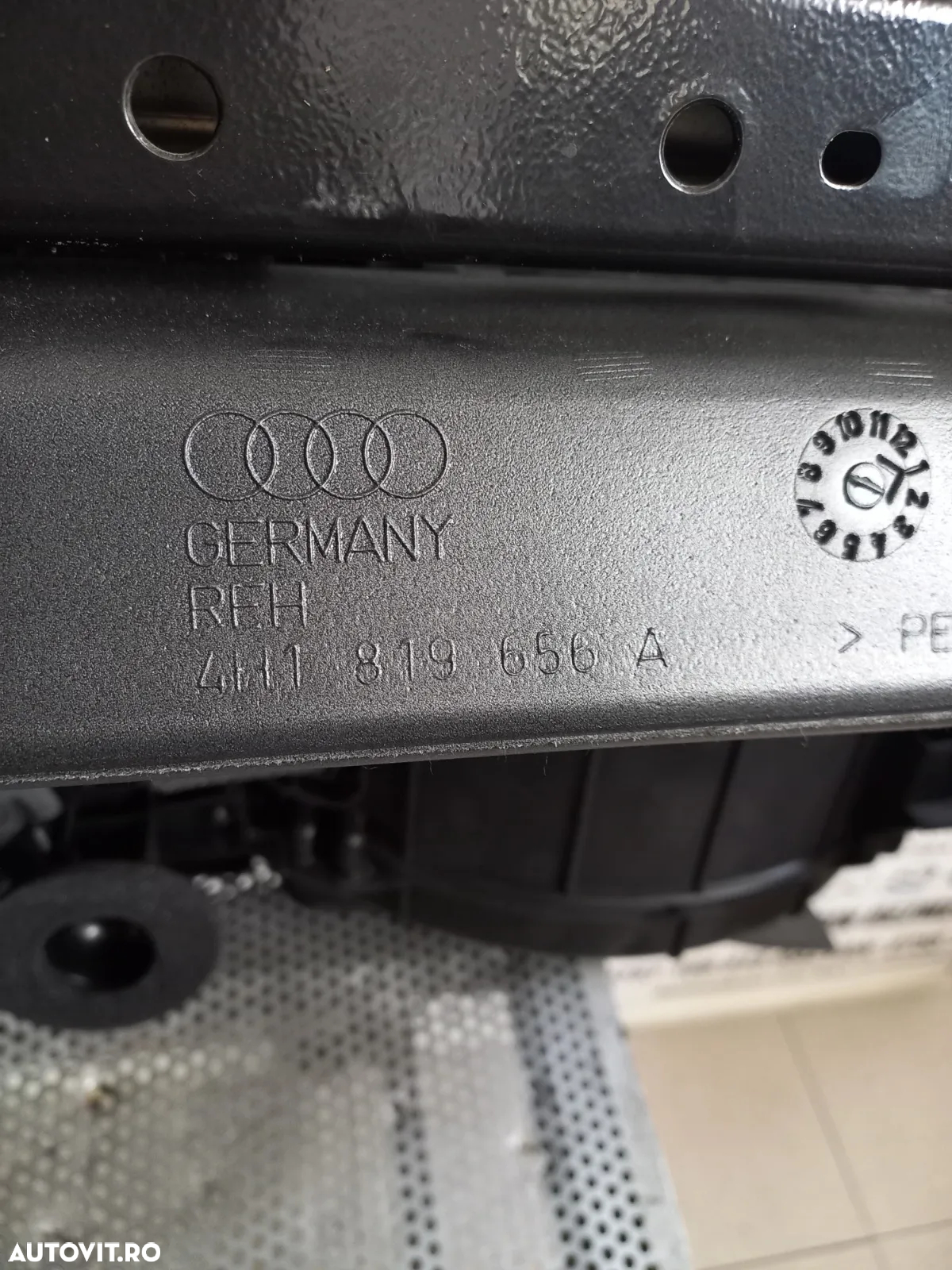 Carcasa Aeroterma Tulumba Traversa Armatura Bord Audi A8 4H D4 An 2010-2011-2012-2013-2014-2015-201 - 11