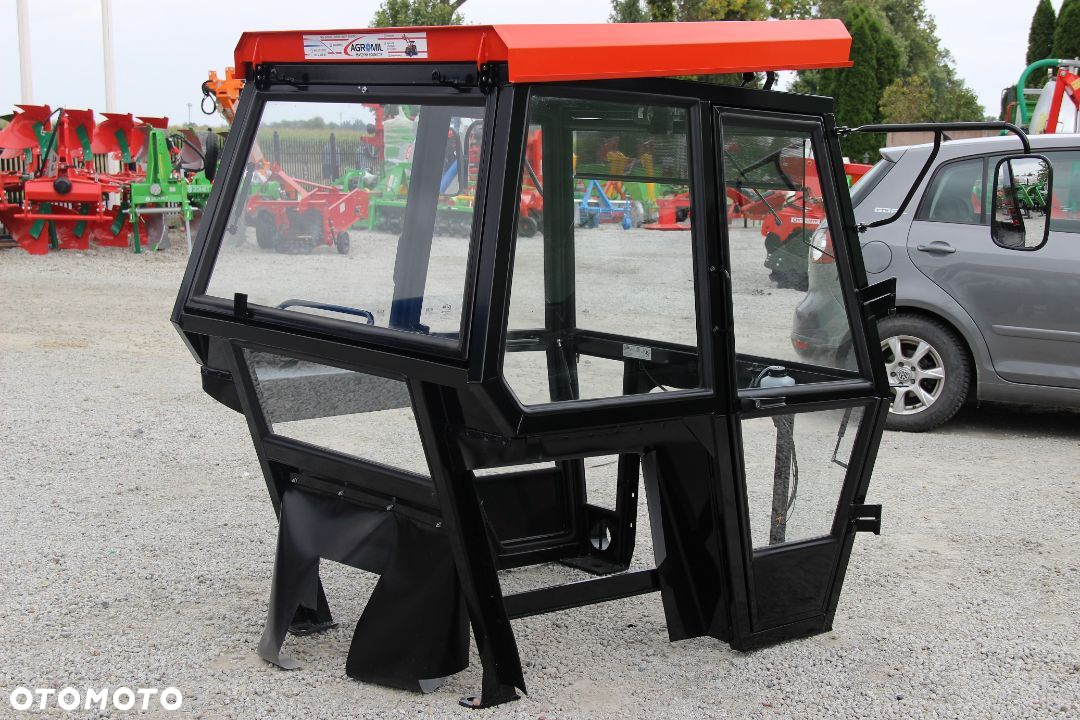 Kabina ursus bez błotników C 360 C-360 KOJA SMOLNIKI transport - 5