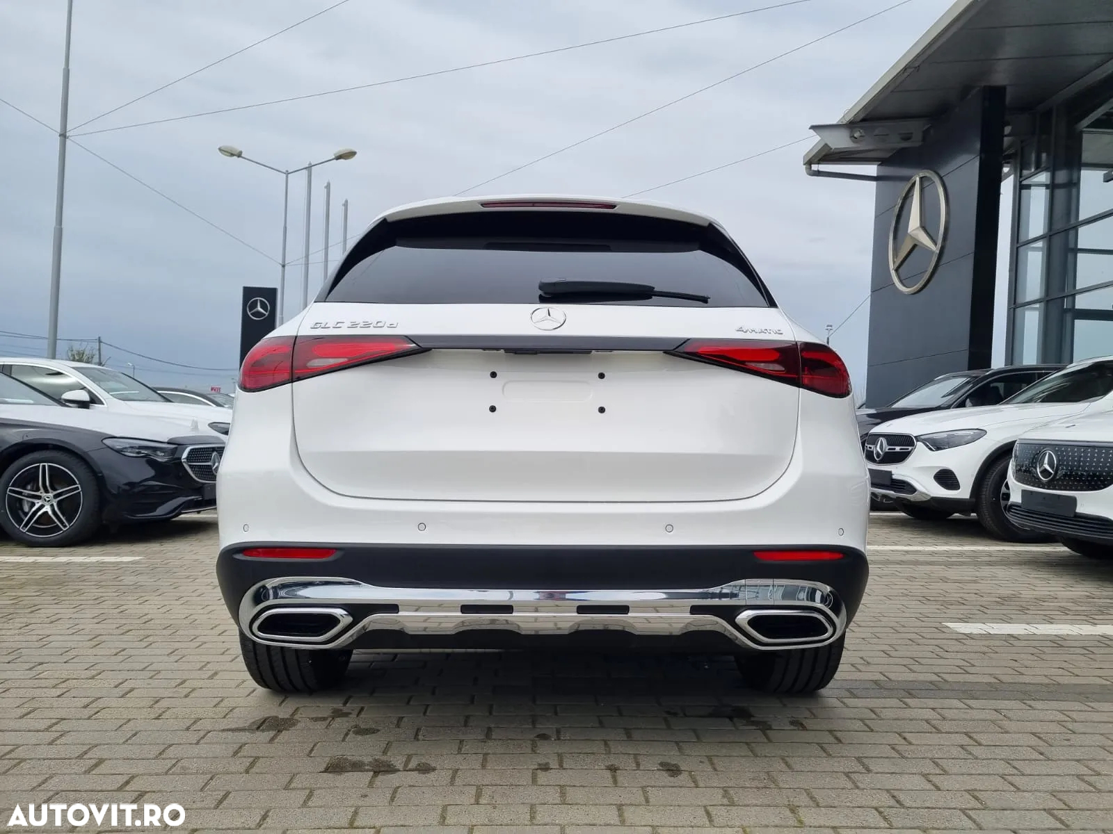 Mercedes-Benz GLC 220 d 4MATIC MHEV - 11