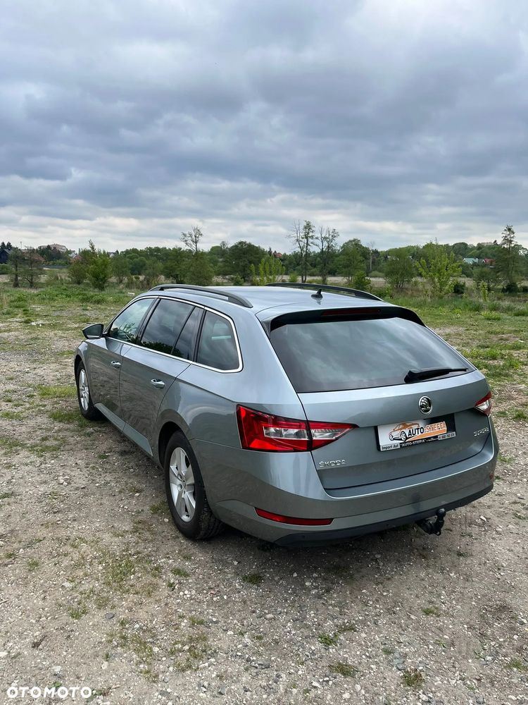Skoda Superb 1.6 TDI Style - 2