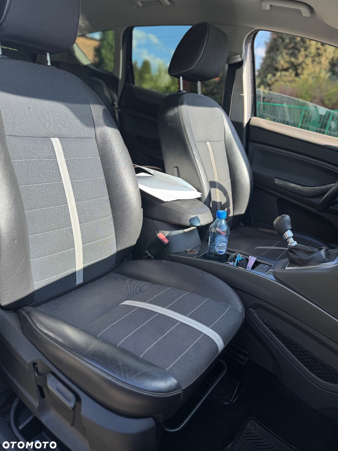 Ford Kuga 2.0 TDCi 2x4 Black & Silver - 23