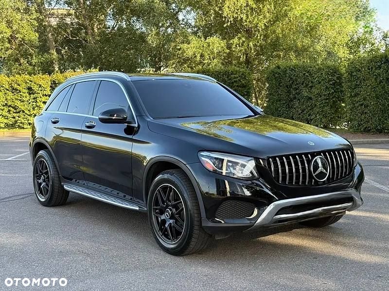 Mercedes-Benz GLC - 4