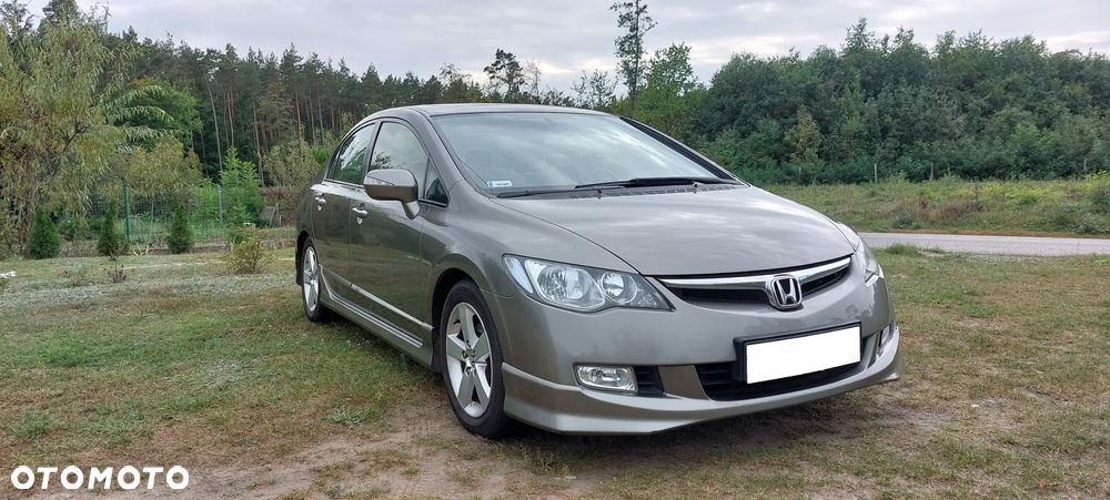 Honda Civic 1.8 Executive - 2