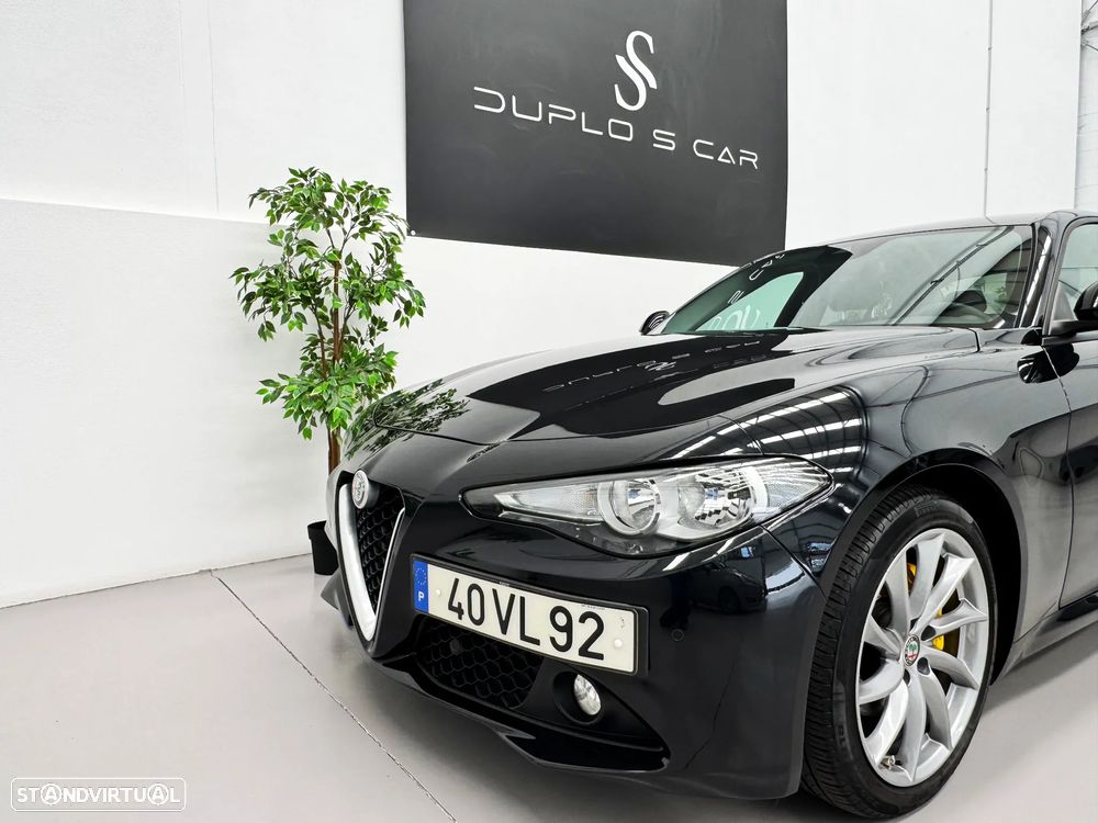 Alfa Romeo Giulia 2.2 D Super AT8 - 3