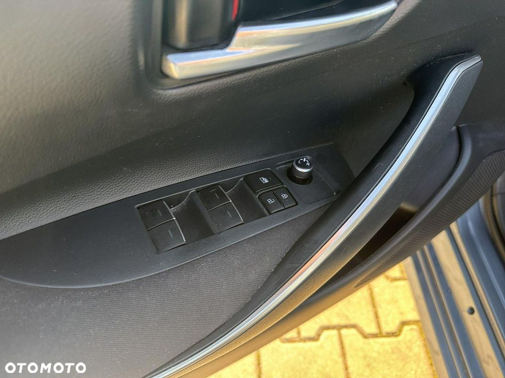 Toyota Corolla 1.5 Comfort MS - 12