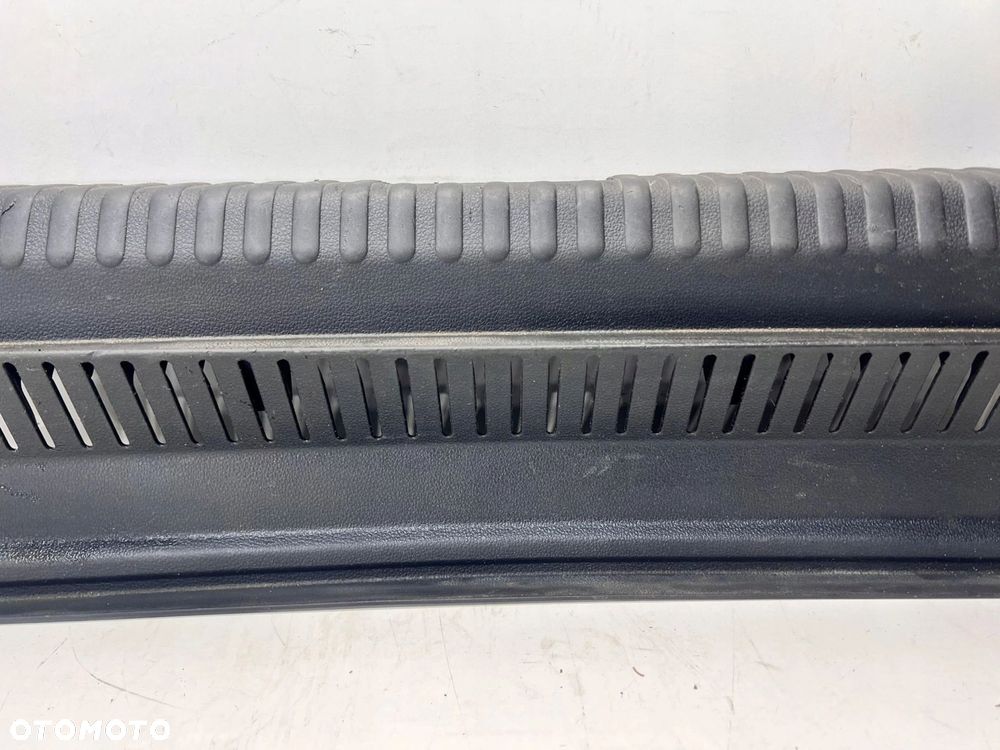 NAKŁADKA PASA TYŁ BAGAŻNIKA VW TIGUAN 5N0863459 - 11
